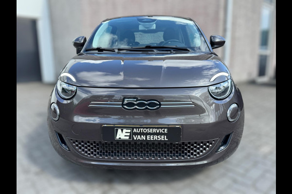Fiat 500 Action 24 kWh PARKEERSENSOREN / CARPLAY / CRUISE CONTROL / ECC / STOELVERWARMING / WEING KM'S
