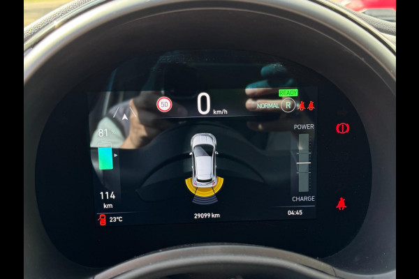 Fiat 500 Action 24 kWh PARKEERSENSOREN / CARPLAY / CRUISE CONTROL / ECC / STOELVERWARMING / WEING KM'S