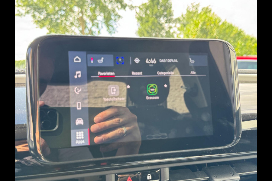 Fiat 500 Action 24 kWh PARKEERSENSOREN / CARPLAY / CRUISE CONTROL / ECC / STOELVERWARMING / WEING KM'S