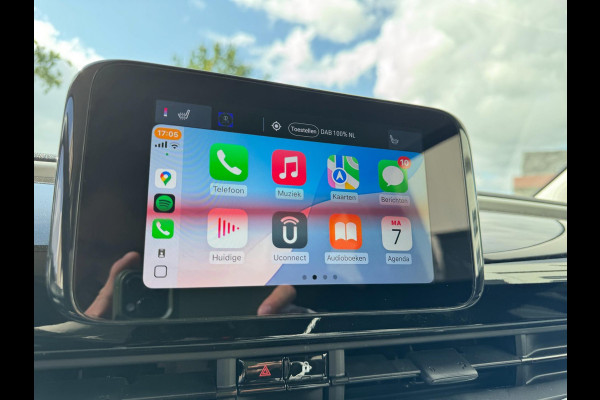 Fiat 500 Action 24 kWh PARKEERSENSOREN / CARPLAY / CRUISE CONTROL / ECC / STOELVERWARMING / WEING KM'S