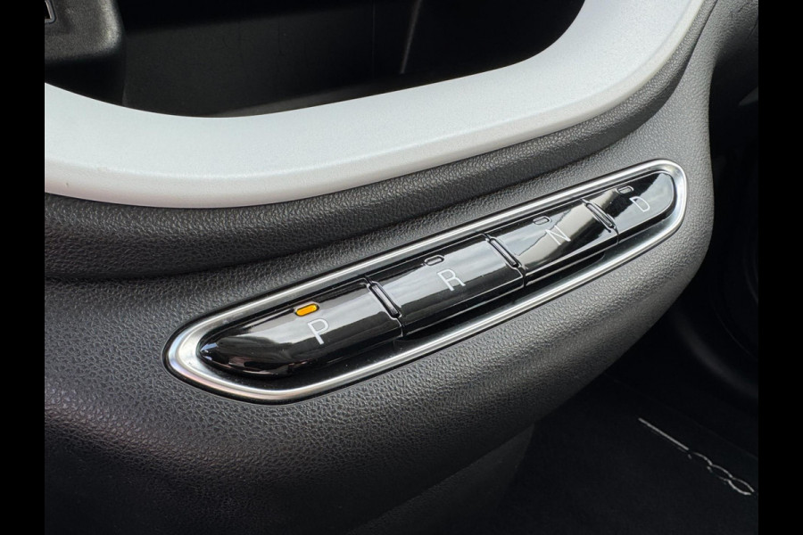Fiat 500 Action 24 kWh PARKEERSENSOREN / CARPLAY / CRUISE CONTROL / ECC / STOELVERWARMING / WEING KM'S