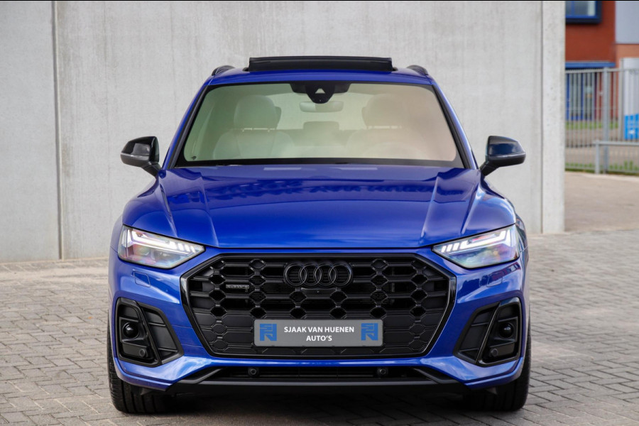 Audi Q5 50 TFSI e Quattro Competition S Edition S-Line 299pk Automaat! 1e|DLR|Panoramadak|Virtual Cockpit|Luchtvering|OLED Matrix