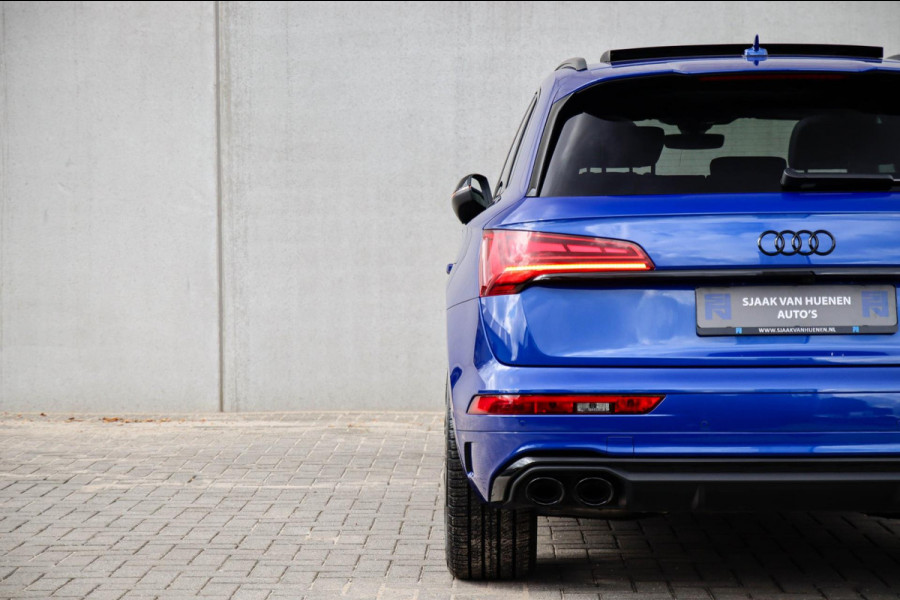 Audi Q5 50 TFSI e Quattro Competition S Edition S-Line 299pk Automaat! 1e|DLR|Panoramadak|Virtual Cockpit|Luchtvering|OLED Matrix