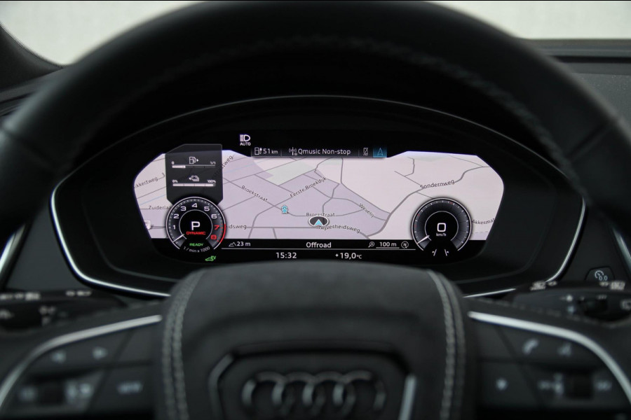 Audi Q5 50 TFSI e Quattro Competition S Edition S-Line 299pk Automaat! 1e|DLR|Panoramadak|Virtual Cockpit|Luchtvering|OLED Matrix