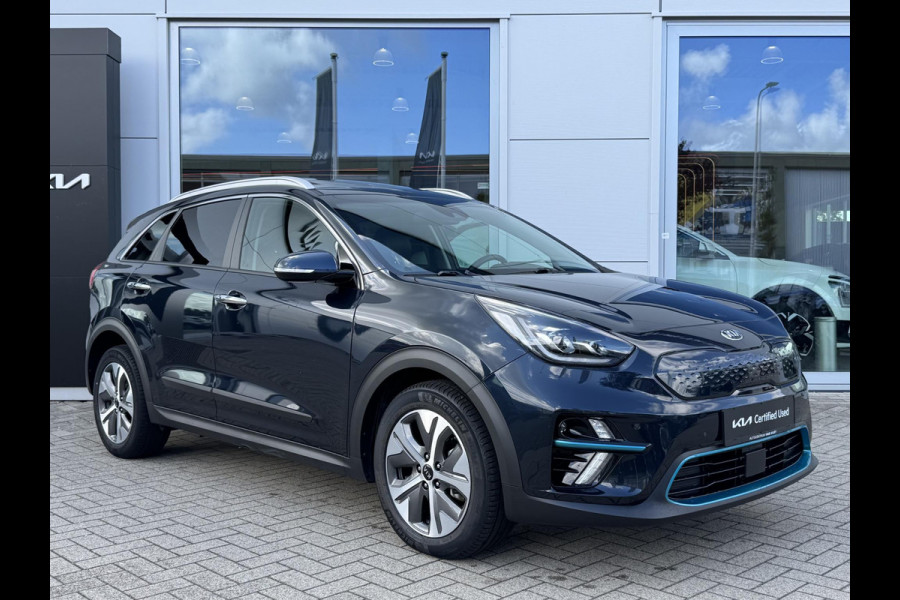 Kia e-Niro ExecutiveLine 64 kWh | Schuifdak | Leder | 1e Eigenaar | Stoelventilatie | JBL Audio | Trekhaak