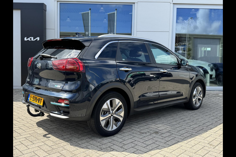 Kia e-Niro ExecutiveLine 64 kWh | Schuifdak | Leder | 1e Eigenaar | Stoelventilatie | JBL Audio | Trekhaak