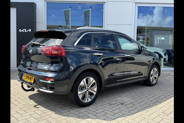 Kia e-Niro ExecutiveLine 64 kWh | Schuifdak | Leder | 1e Eigenaar | Stoelventilatie | JBL Audio | Trekhaak