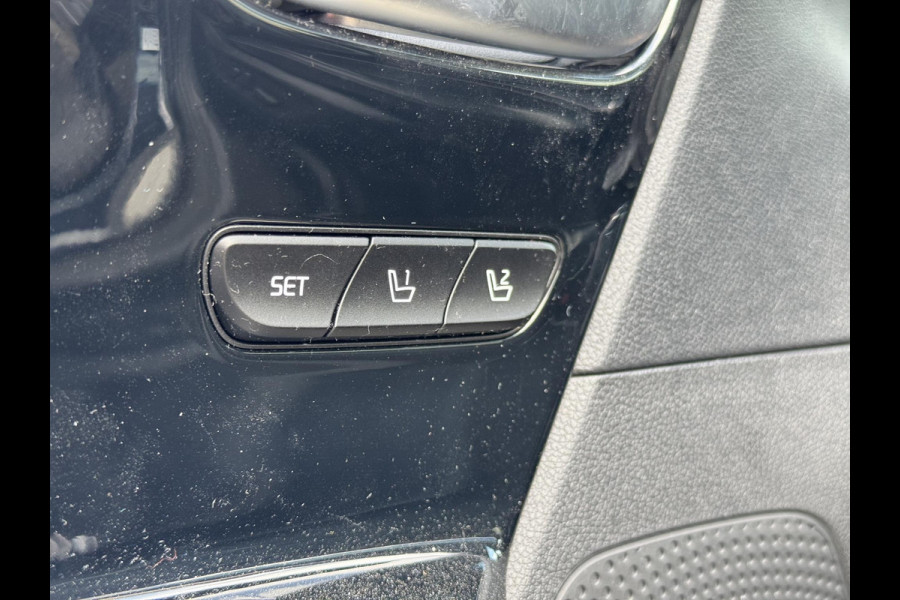 Kia e-Niro ExecutiveLine 64 kWh | Schuifdak | Leder | 1e Eigenaar | Stoelventilatie | JBL Audio | Trekhaak