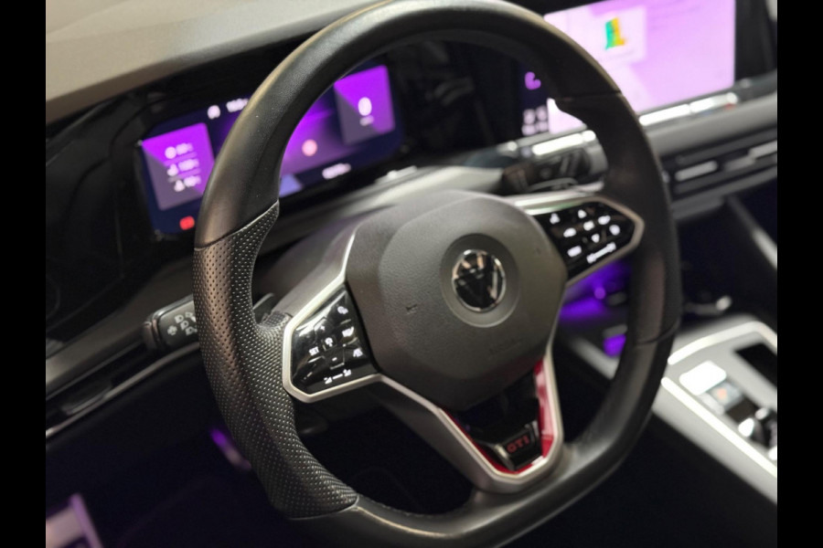 Volkswagen Golf 2.0 TSI GTI | Standkachel | stoelventilatie | Pano | Camera | keyless | memory | Harman/kardon | HUD