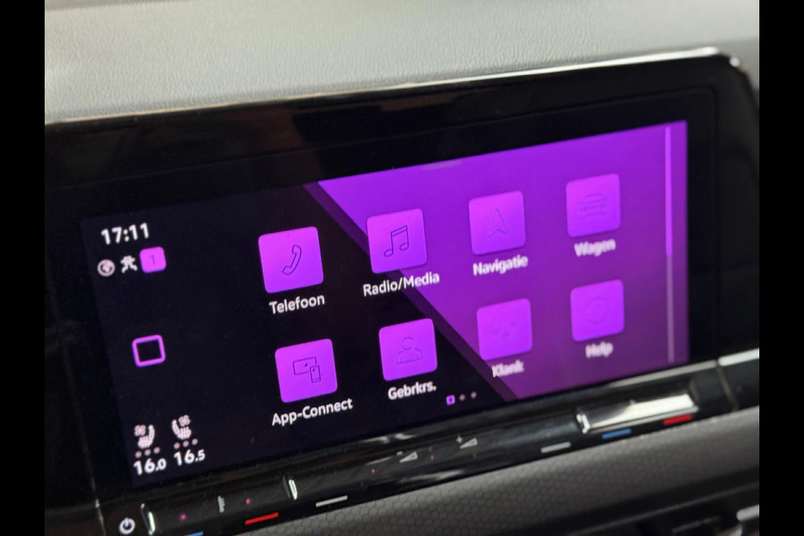 Volkswagen Golf 2.0 TSI GTI | Standkachel | stoelventilatie | Pano | Camera | keyless | memory | Harman/kardon | HUD