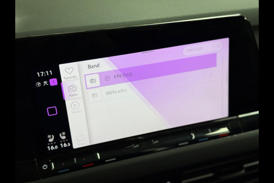 Volkswagen Golf 2.0 TSI GTI | Standkachel | stoelventilatie | Pano | Camera | keyless | memory | Harman/kardon | HUD