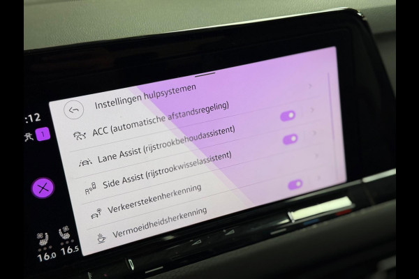 Volkswagen Golf 2.0 TSI GTI | Standkachel | stoelventilatie | Pano | Camera | keyless | memory | Harman/kardon | HUD