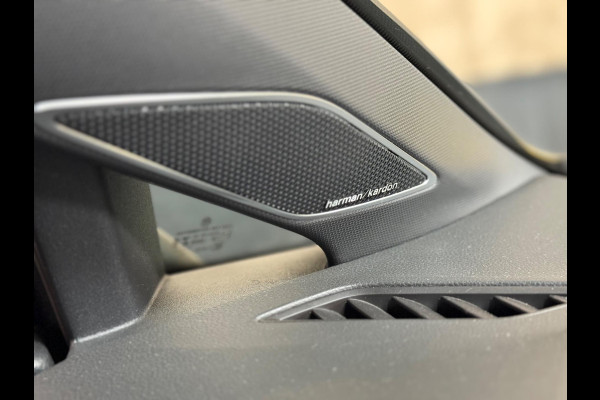 Volkswagen Golf 2.0 TSI GTI | Standkachel | stoelventilatie | Pano | Camera | keyless | memory | Harman/kardon | HUD