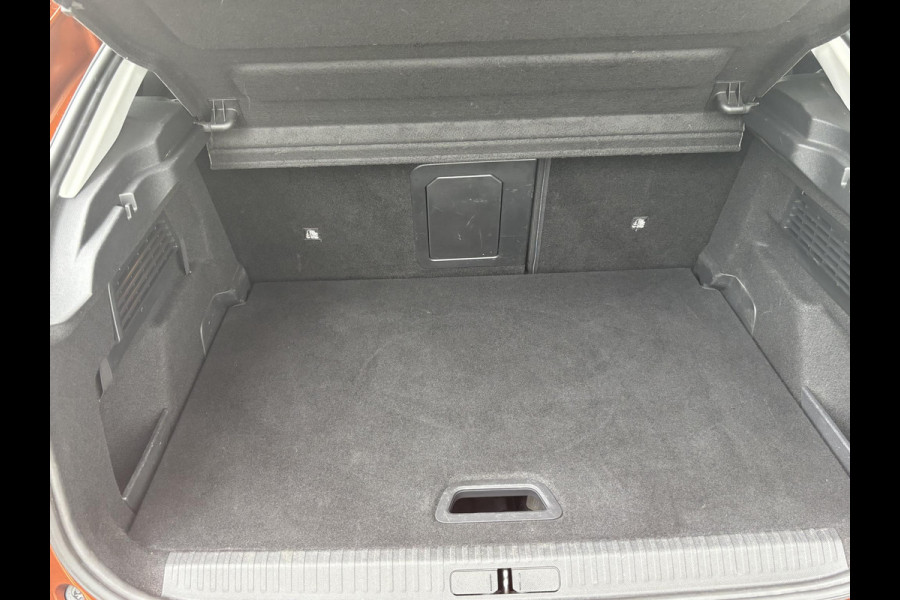 Citroën Ë-C4 Shine 50 kWh | 3 fase | Accu 94% | Zeer compleet | Prijs is rijklaar