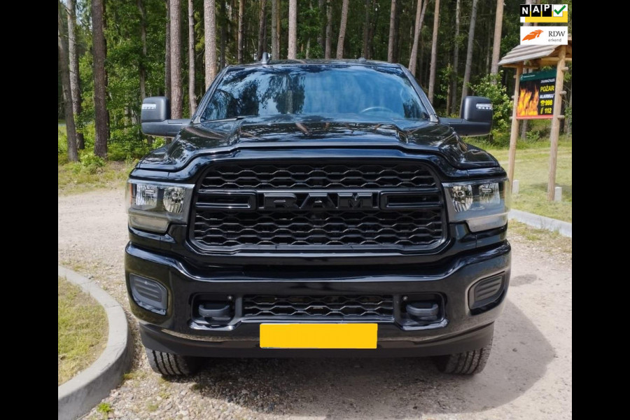 Dodge Ram 2500 Heavy Duty 6,4 V8 4x4 Crew Cab LPG onderbouw