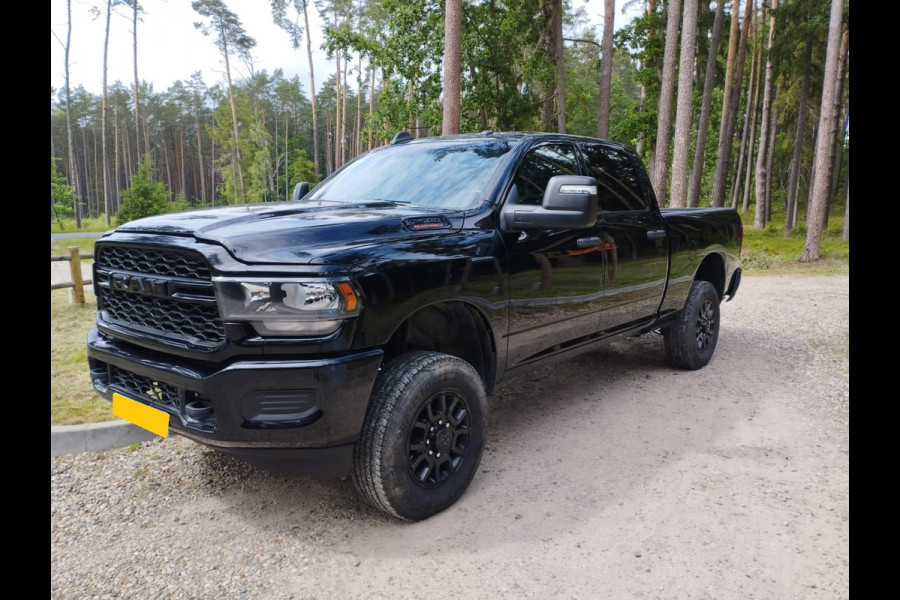 Dodge Ram 2500 Heavy Duty 6,4 V8 4x4 Crew Cab LPG onderbouw