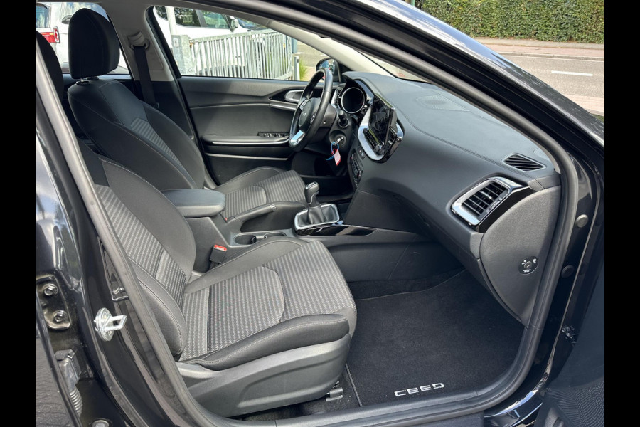 Kia Ceed Sportswagon 1.0 T-GDi 120PK DynamicLine Navi|Camera|CarPlay|Rijstrook|DAB