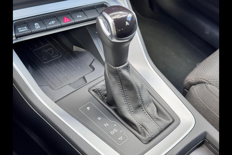 Audi Q3 Sportback 45 TFSI e Edition Matrix/Keyless/Navi
