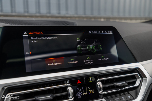 BMW 3 Serie Touring 330i High Executive Edition | M sport Individual | Panorama dak | Cruise Control | Apple carplay | 19 inch | airco separ