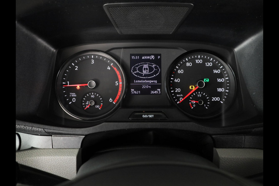 Volkswagen Crafter 35 2.0 TDI L3H3 Highline EURO 6 NAVIGATIE | CAMERA | OPSTAPPLANK | SIDEBARS