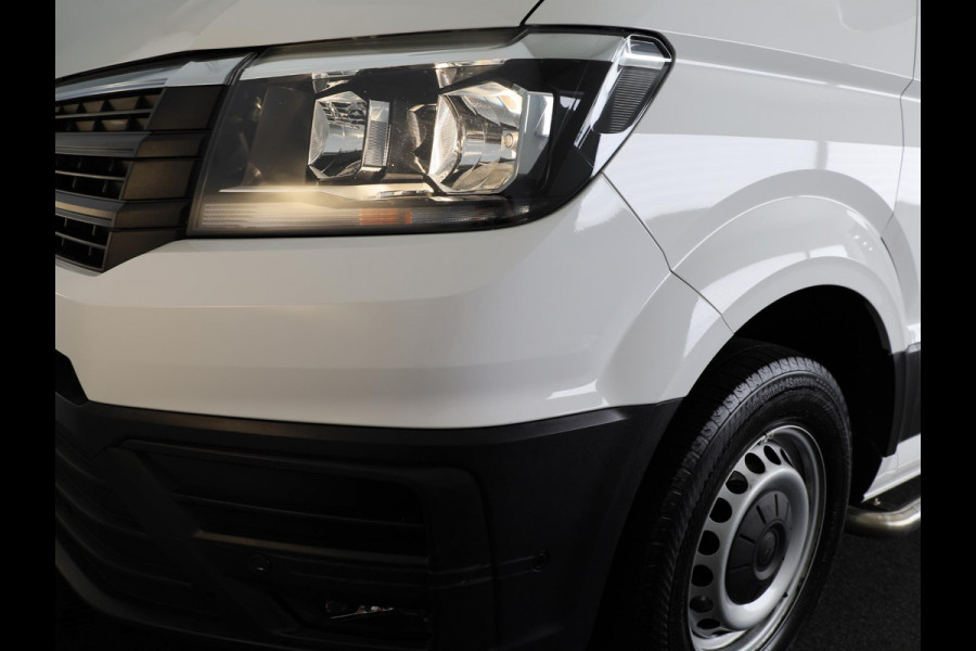 Volkswagen Crafter 35 2.0 TDI L3H3 Highline EURO 6 NAVIGATIE | CAMERA | OPSTAPPLANK | SIDEBARS