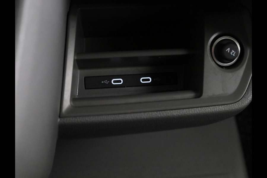 Volkswagen Crafter 35 2.0 TDI L3H3 Highline EURO 6 NAVIGATIE | CAMERA | OPSTAPPLANK | SIDEBARS