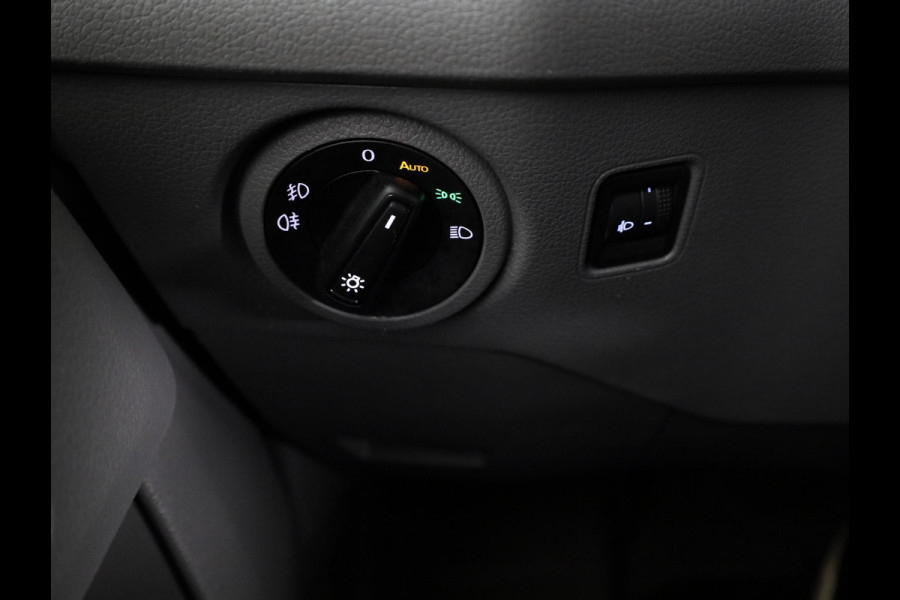 Volkswagen Crafter 35 2.0 TDI L3H3 Highline EURO 6 NAVIGATIE | CAMERA | OPSTAPPLANK | SIDEBARS