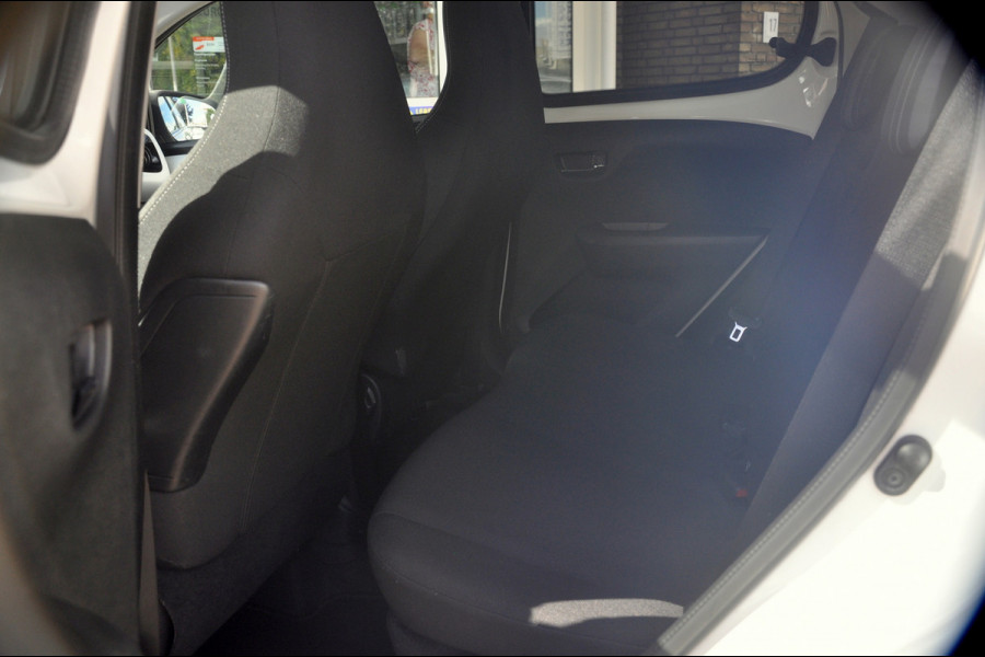 Peugeot 108 1.0 e-VTi Allure TOP! | Automaat | Camera | Mooie staat!