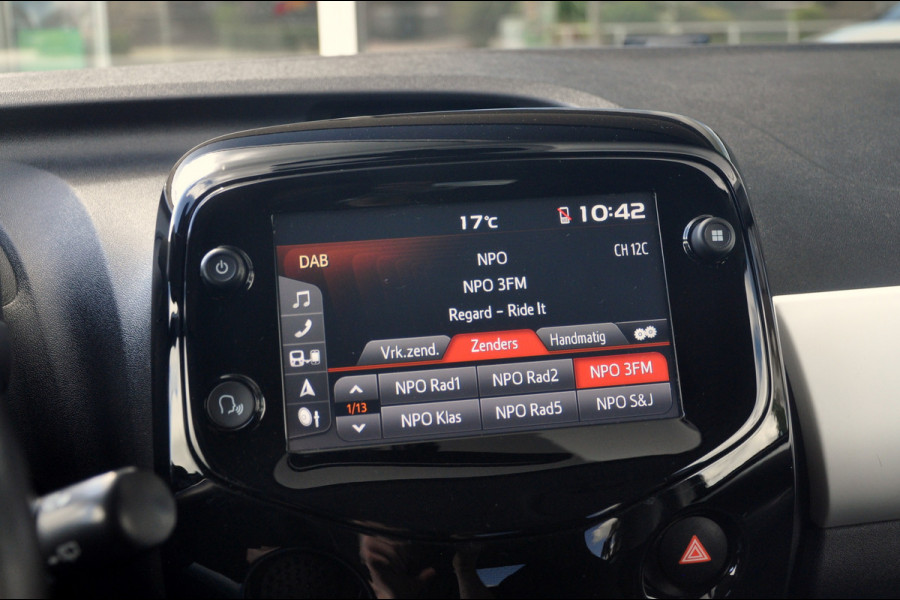 Peugeot 108 1.0 e-VTi Allure TOP! | Automaat | Camera | Mooie staat!
