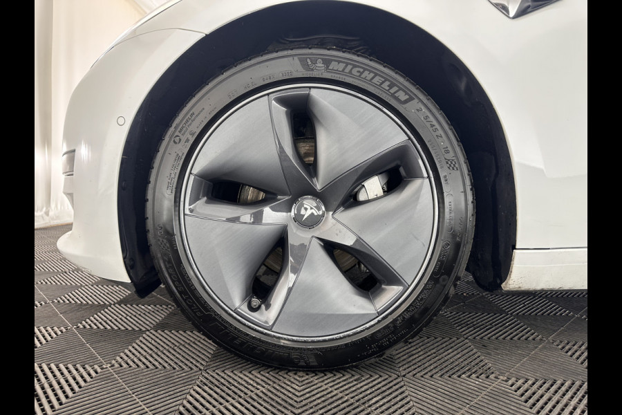 Tesla Model 3 Long Range AWD 75 kWh [ 3-Fase ] Aut. *PANO | AUTO-PILOT | LUXURY-LEATHER | KEYLESS | FULL-LED | MEMORY-PACK | SURROUND-VIEW | DAB | CARPLAY | DIGI-COCKPIT | LANE-ASSIST | COMFORT-SEATS | 18"ALU*