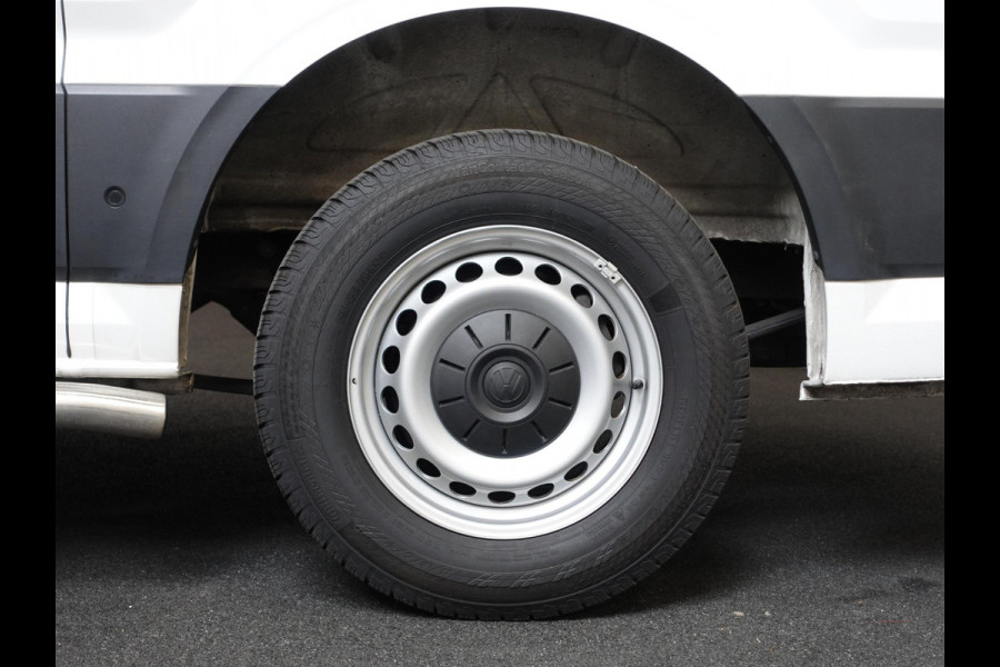 Volkswagen Crafter 102pk L3H3/ L2H2 Highline Volkswagen Crafter 102pk L3H3 Highline Airco Navi Cruise Camera Trekhaak