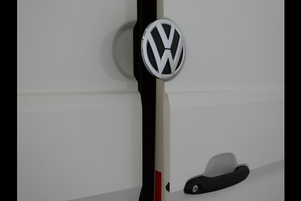Volkswagen Crafter 102pk L3H3/ L2H2 Highline Volkswagen Crafter 102pk L3H3 Highline Airco Navi Cruise Camera Trekhaak