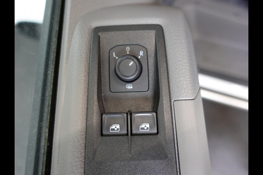Volkswagen Crafter 102pk L3H3/ L2H2 Highline Volkswagen Crafter 102pk L3H3 Highline Airco Navi Cruise Camera Trekhaak