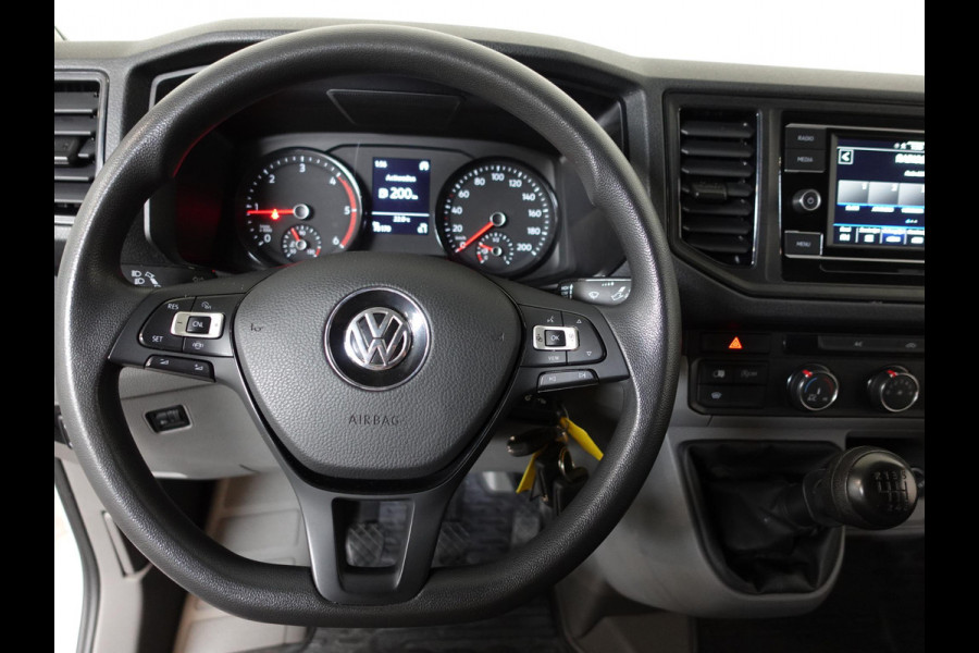Volkswagen Crafter 102pk L3H3/ L2H2 Highline Volkswagen Crafter 102pk L3H3 Highline Airco Navi Cruise Camera Trekhaak