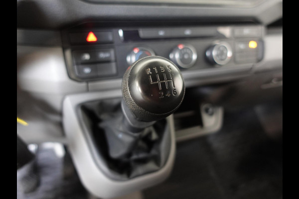 Volkswagen Crafter 102pk L3H3/ L2H2 Highline Volkswagen Crafter 102pk L3H3 Highline Airco Navi Cruise Camera Trekhaak