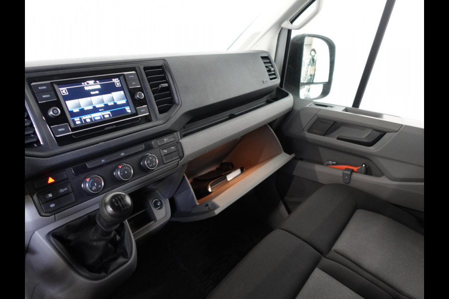 Volkswagen Crafter 102pk L3H3/ L2H2 Highline Volkswagen Crafter 102pk L3H3 Highline Airco Navi Cruise Camera Trekhaak