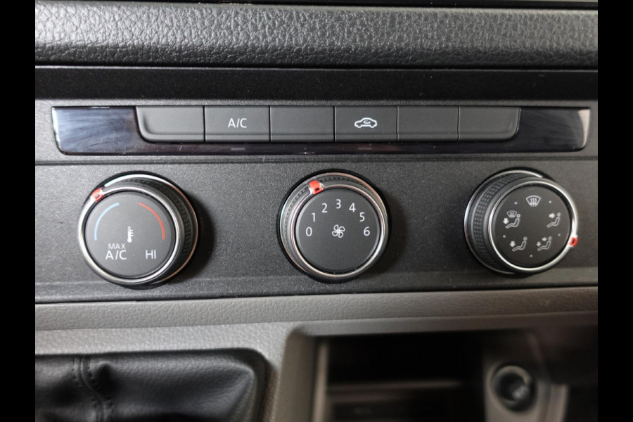 Volkswagen Crafter 102pk L3H3/ L2H2 Highline Volkswagen Crafter 102pk L3H3 Highline Airco Navi Cruise Camera Trekhaak