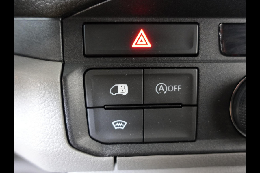 Volkswagen Crafter 102pk L3H3/ L2H2 Highline Volkswagen Crafter 102pk L3H3 Highline Airco Navi Cruise Camera Trekhaak