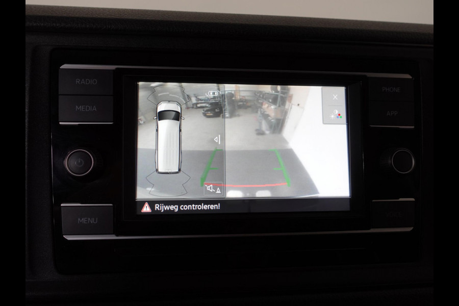 Volkswagen Crafter 102pk L3H3/ L2H2 Highline Volkswagen Crafter 102pk L3H3 Highline Airco Navi Cruise Camera Trekhaak