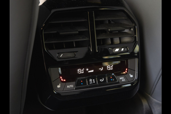 BMW iX xDrive50 - Luchtvering - Integral Active Steering - Driving Ass Prof - Pano