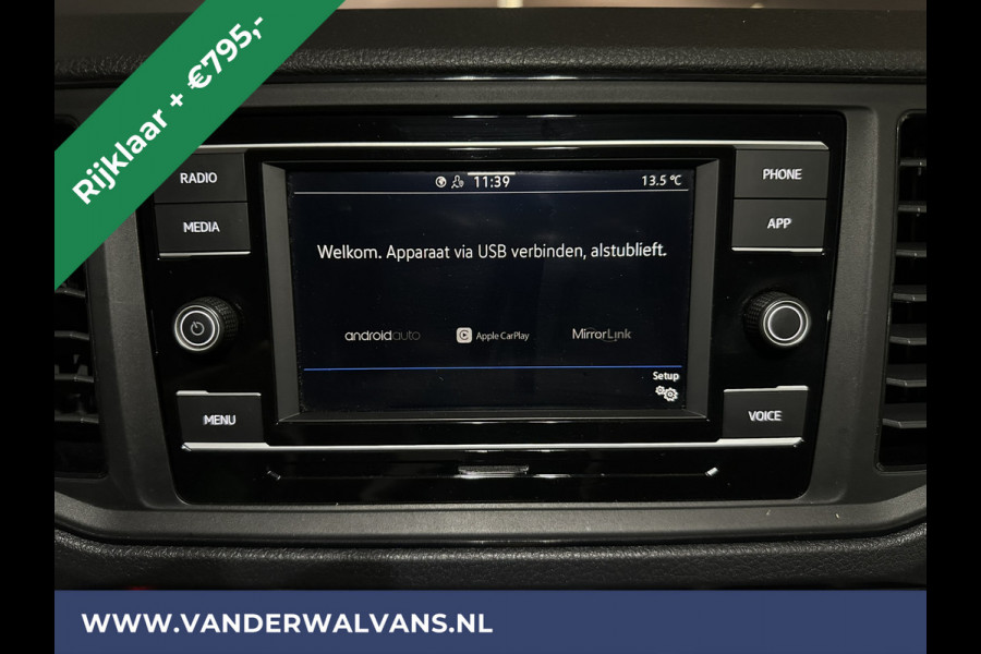 Volkswagen Crafter 2.0 TDI 141pk L3H2 (Oude L2H1) Euro6 *Rijklaar Direct Rijden* Airco | Camera | Apple Carplay | 3000kg Trekhaak | Cruisecontrol Android Auto, Parkeersensoren, Bijrijdersbank