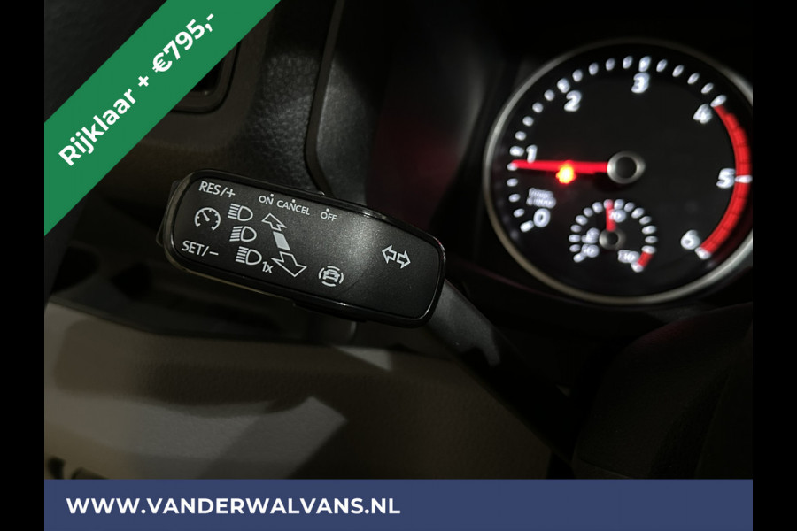 Volkswagen Crafter 2.0 TDI 141pk L3H2 (Oude L2H1) Euro6 *Rijklaar Direct Rijden* Airco | Camera | Apple Carplay | 3000kg Trekhaak | Cruisecontrol Android Auto, Parkeersensoren, Bijrijdersbank
