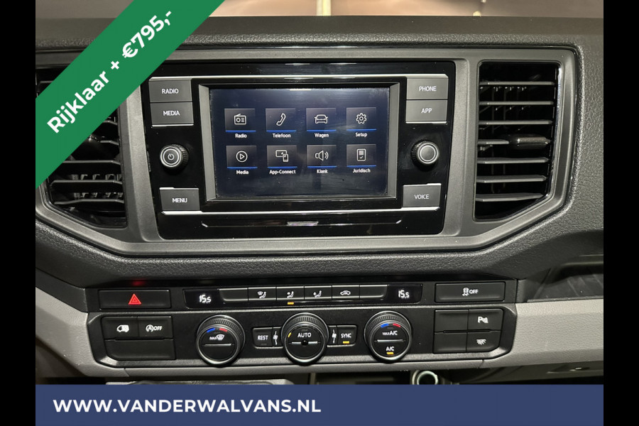Volkswagen Crafter 2.0 TDI 141pk L3H2 (Oude L2H1) Euro6 *Rijklaar Direct Rijden* Airco | Camera | Apple Carplay | 3000kg Trekhaak | Cruisecontrol Android Auto, Parkeersensoren, Bijrijdersbank
