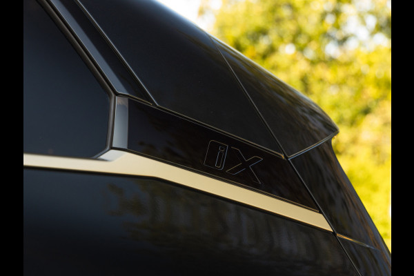 BMW iX xDrive50 - Luchtvering - Integral Active Steering - Driving Ass Prof - Pano