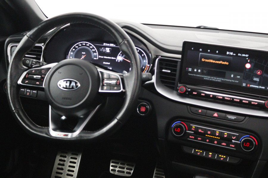 Kia ProCeed 1.5 T-GDI GT-Line (PANORAMADAK, ACHTERUITRIJCAMERA, NAVIGATIE, AUTOMAAT, STOEL/STUUR VERWARMING, NL-AUTO)