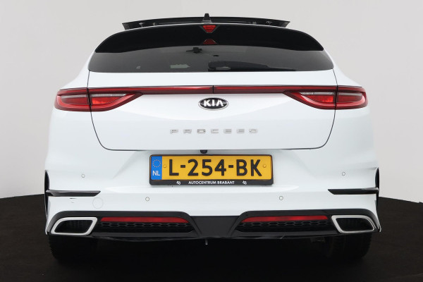 Kia ProCeed 1.5 T-GDI GT-Line (PANORAMADAK, ACHTERUITRIJCAMERA, NAVIGATIE, AUTOMAAT, STOEL/STUUR VERWARMING, NL-AUTO)