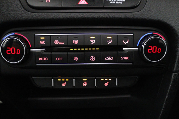 Kia ProCeed 1.5 T-GDI GT-Line (PANORAMADAK, ACHTERUITRIJCAMERA, NAVIGATIE, AUTOMAAT, STOEL/STUUR VERWARMING, NL-AUTO)