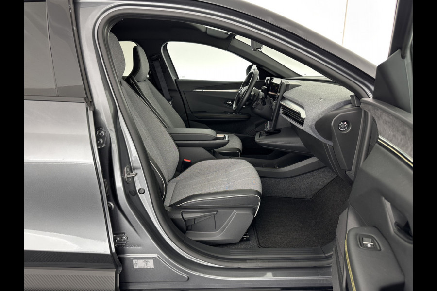 Renault Mégane E-Tech EV60 Optimum Charge Techno [ 3-Fase ] *HEAT-PUMP | F1/2LEATHER | FULL-LED | ADAPTIVE-CRUISE | BLIND-SPOT | TOP-VIEW | KEYLESS | SPORT-SEATS | DAB+ |  NAVI-FULLMAP | DIGI-COCKPIT | 20''ALU | TOWBAR*