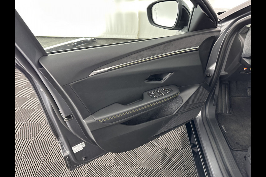 Renault Mégane E-Tech EV60 Optimum Charge Techno [ 3-Fase ] *HEAT-PUMP | F1/2LEATHER | FULL-LED | ADAPTIVE-CRUISE | BLIND-SPOT | TOP-VIEW | KEYLESS | SPORT-SEATS | DAB+ |  NAVI-FULLMAP | DIGI-COCKPIT | 20''ALU | TOWBAR*