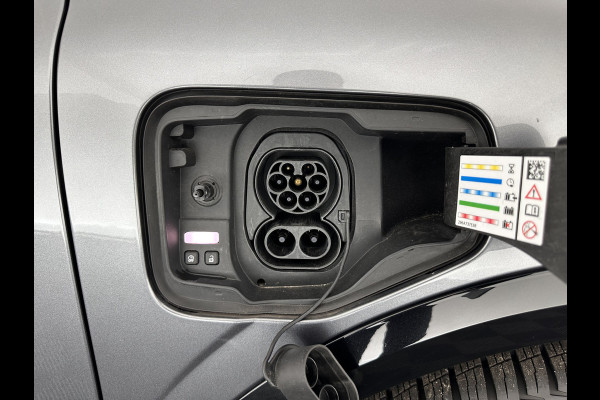 Renault Mégane E-Tech EV60 Optimum Charge Techno [ 3-Fase ] *HEAT-PUMP | F1/2LEATHER | FULL-LED | ADAPTIVE-CRUISE | BLIND-SPOT | TOP-VIEW | KEYLESS | SPORT-SEATS | DAB+ |  NAVI-FULLMAP | DIGI-COCKPIT | 20''ALU | TOWBAR*